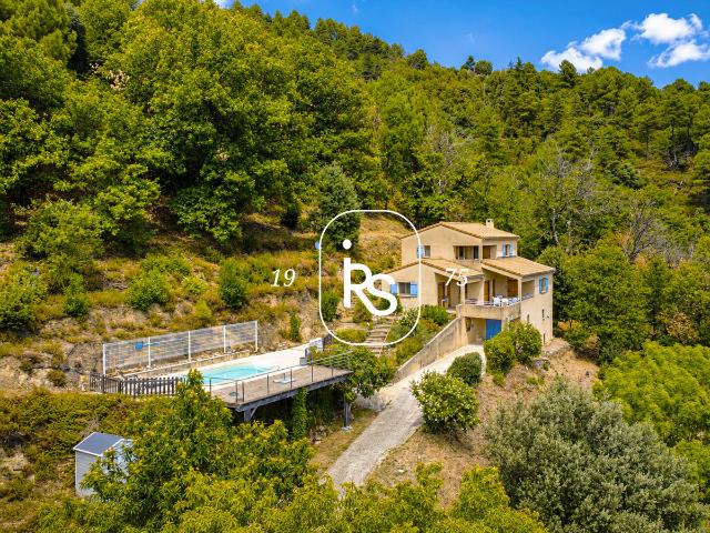 Maison vente à Saint-André-Lachamp, Ardèche