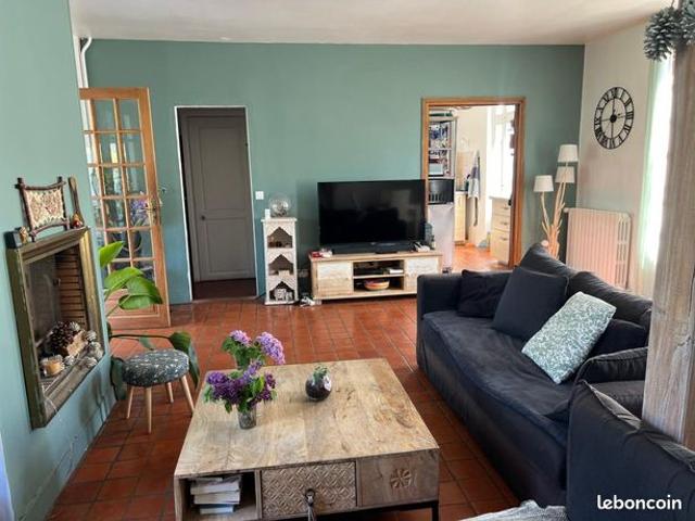 Maison vente à Bourges, Étréchy