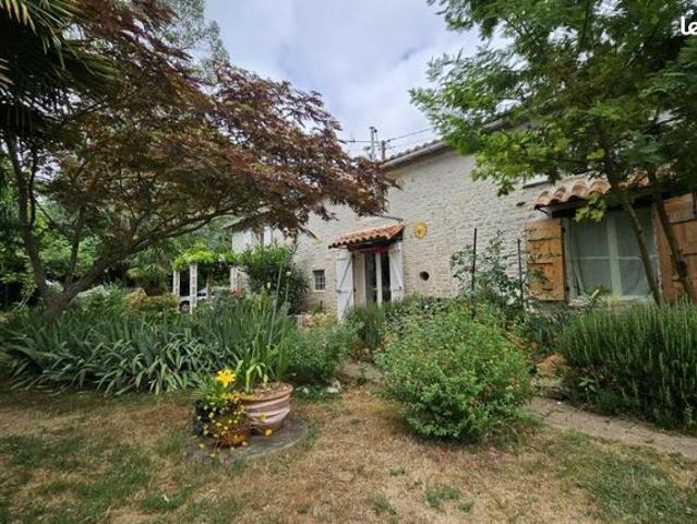 Maison vente à Montmorillon, Champagné-le-sec
