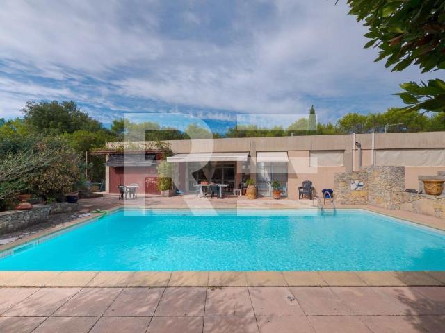 Maison vente à La Planette, Nîmes