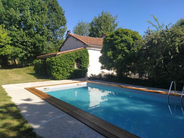 Maison vente à Périgueux, Bouteilles-saint-sébastien