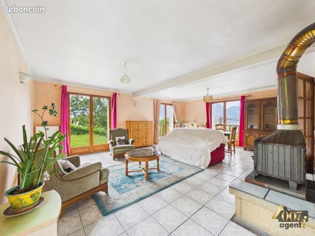 Maison vente à Chambéry, Laissaud
