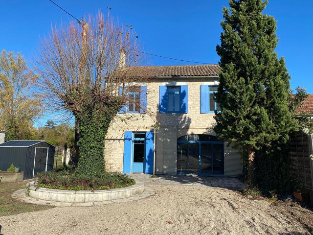 Maison location à Pineuilh, Gironde