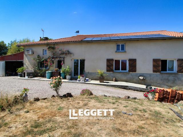 Maison vente à Confolens, Saulgond
