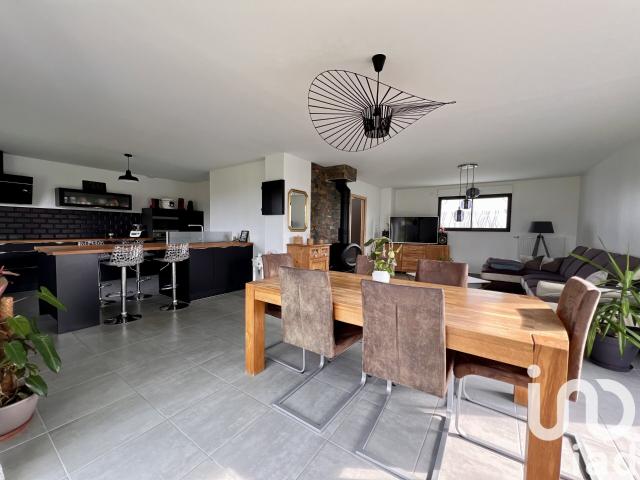 Maison vente à Lille, Provin