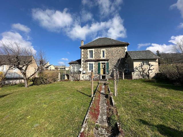 Maison vente à Rodez, Curières