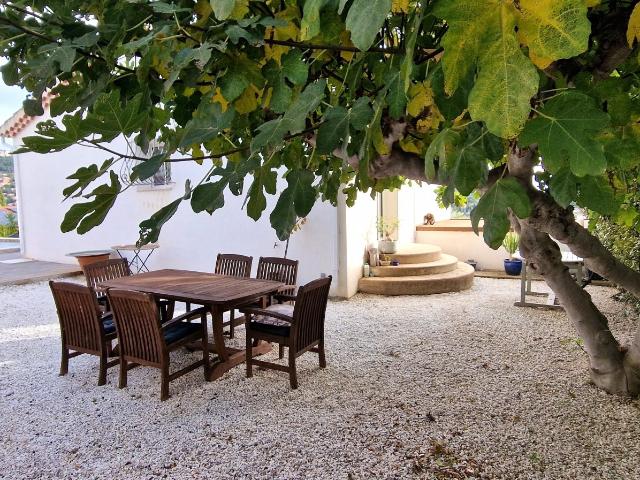 Maison vente à Arrondissement de Toulon, Ollioules