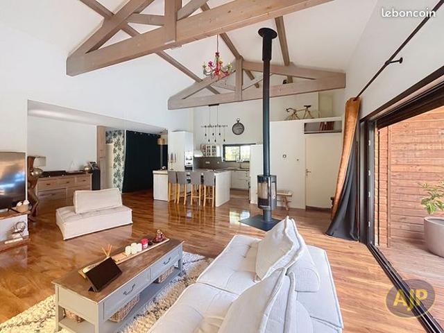 Maison vente à Bordeaux, Saint-jean-d'illac