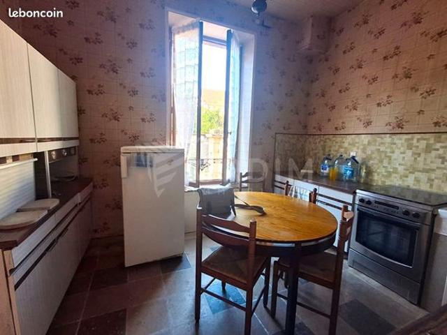 Maison vente à Avallon, Ancy-le-franc