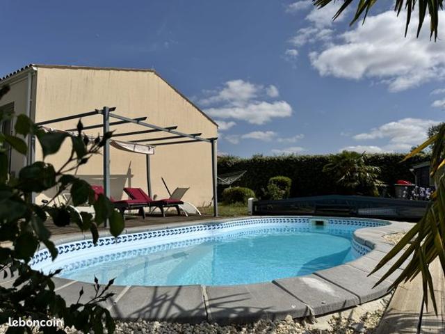 Maison vente à Saintes, Pisany