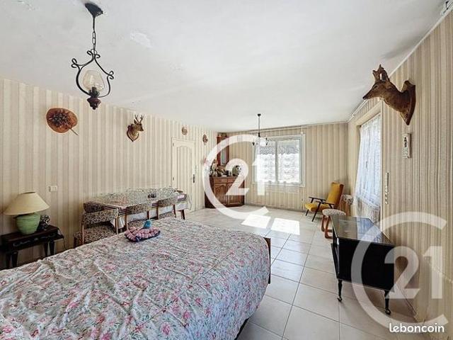 Maison vente à Cognac, Sainte-sévère