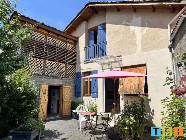 Maison vente à Bagnères-de-Bigorre, Troubat