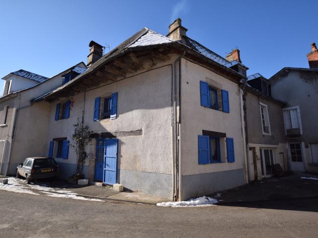 Maison vente à Mauriac, Pleaux