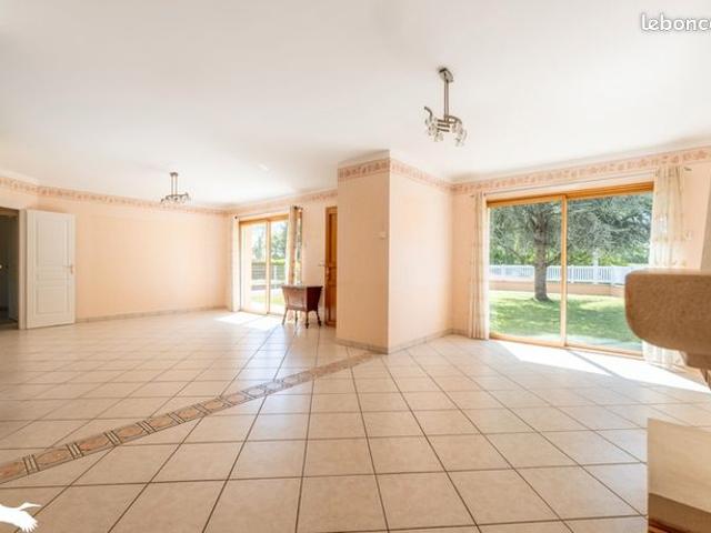 Maison vente à Nantes, Saint-lumine-de-coutais