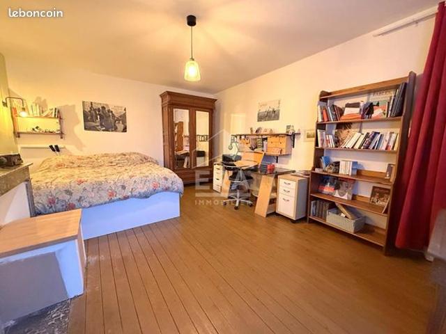 Maison vente à Melun, Champeaux