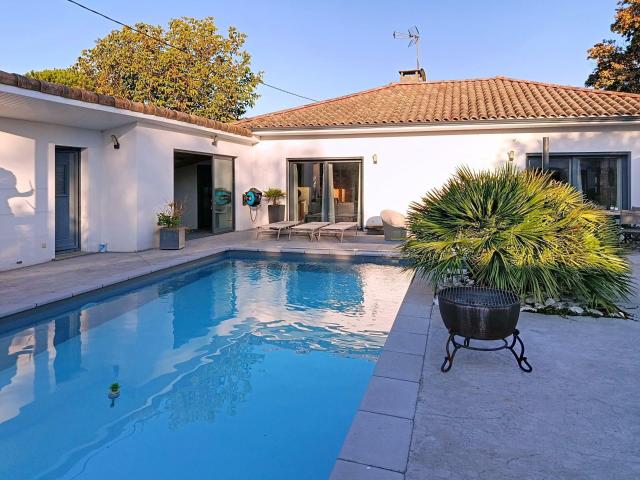 Maison vente à France métropolitaine, Pins-justaret