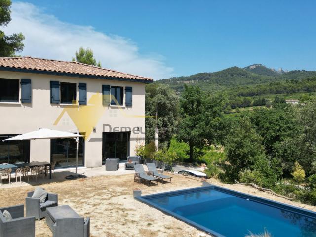 Maison vente à Carpentras, Vacqueyras
