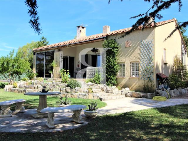 Maison vente à Carpentras, Bédoin