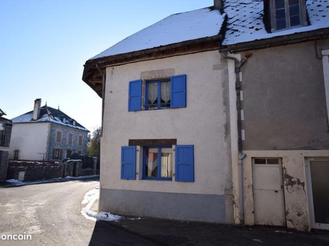 Maison vente à Mauriac, Pleaux