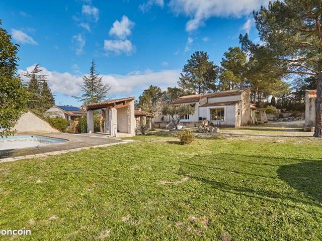 Maison vente à Aix-en-Provence, Saint-cannat