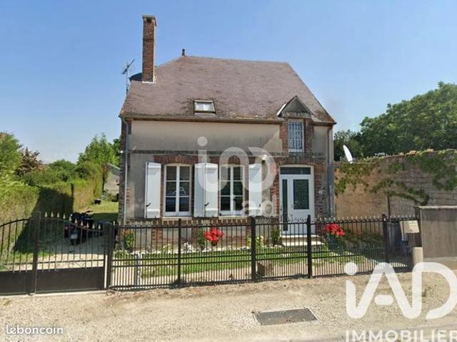 Maison vente à Périgueux, Salon