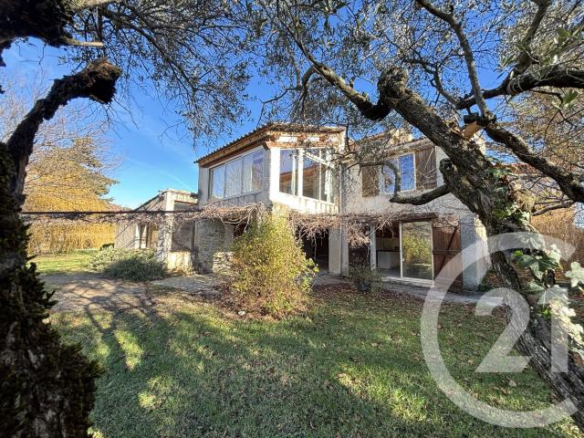 Maison vente à Forcalquier, Ongles