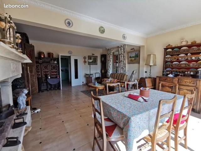 Maison vente à Créteil, Mandres-les-roses