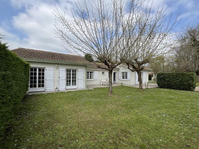 Maison vente à France métropolitaine, Saint-germain-d'esteuil