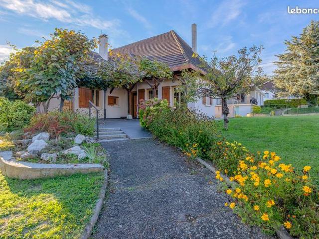 Maison vente à La Boisse, Guadeloupe