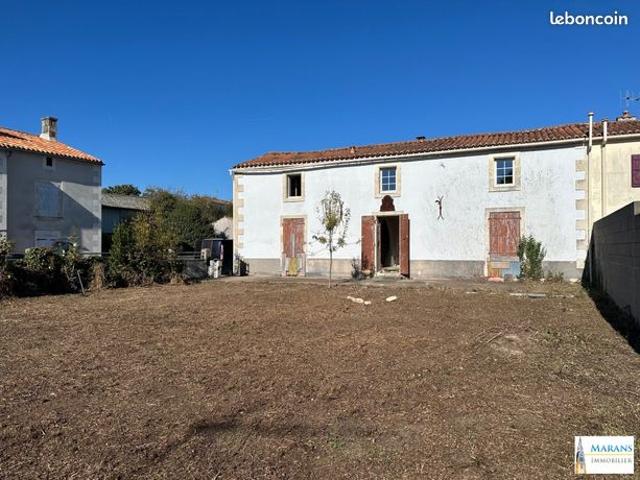 Maison vente à Fontenay-le-Comte, Bouillé-courdault