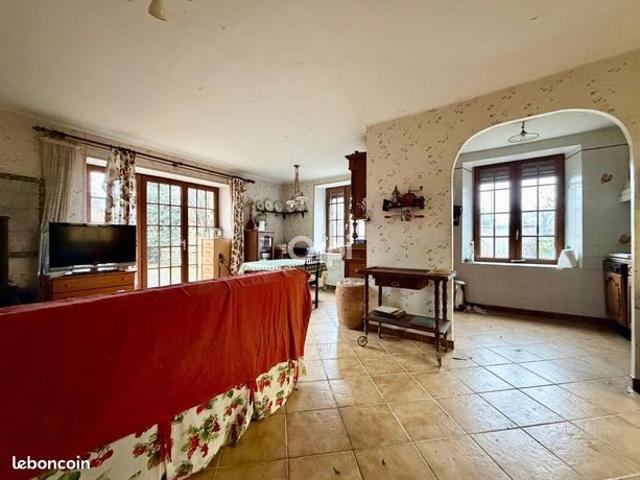 Maison vente à Lure, Esprels