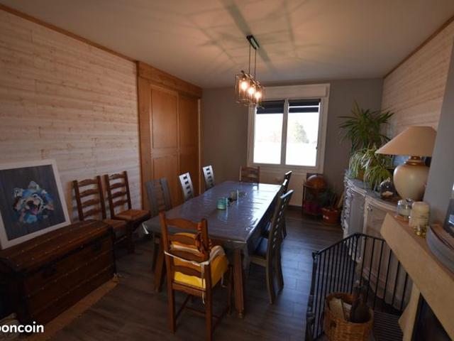 Maison vente à La Rochefoucauld, La Rochefoucauld-en-Angoumois