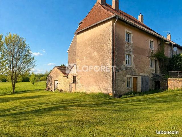 Maison vente à Poitiers, Marnay