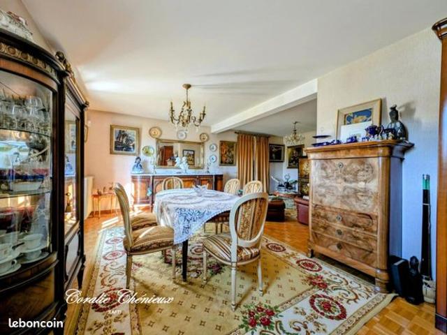 Maison vente à Figeac, Saignes