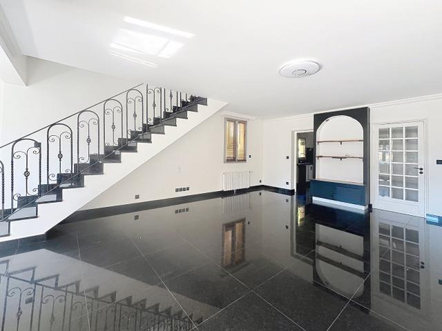 Maison vente à Nanterre, Suresnes