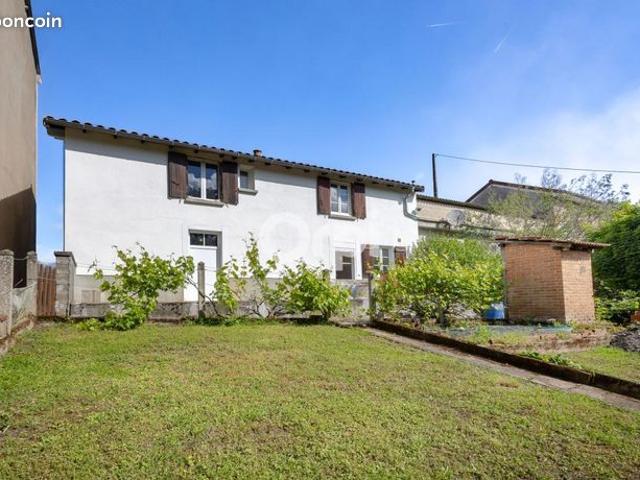 Maison vente à Rochechouart, Saillat-sur-vienne