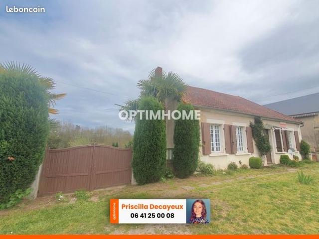 Maison vente à Saint-Amand-Montrond, Grossouvre