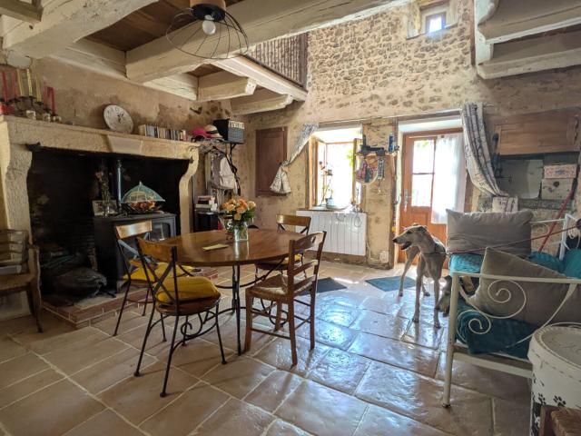 Maison vente à Montmorillon, Nouvelle-Aquitaine