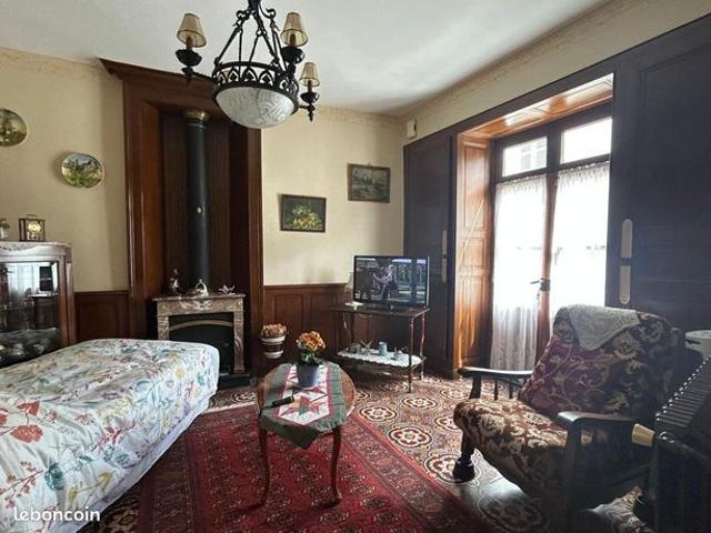 Maison vente à Blois, Avaray