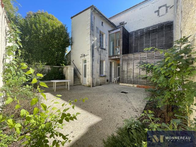 Maison vente à Barbezieux, Barbezieux-Saint-Hilaire