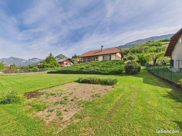 Maison vente à Chambéry, Saint-jeoire-prieuré