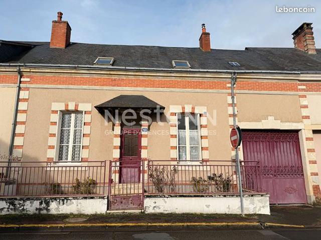 Maison vente à La Flèche, La Chartre-sur-le-loir