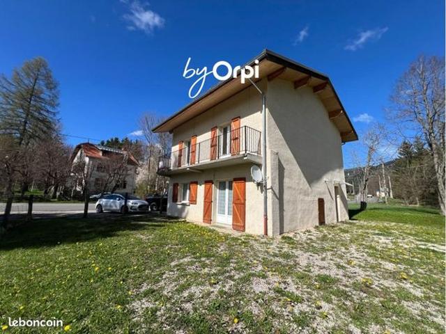 Maison vente à Grenoble, Auvergne-Rhône-Alpes