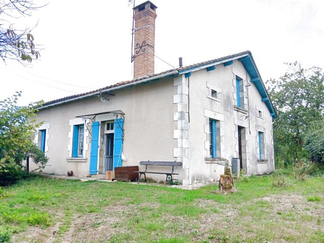 Maison vente à Nontron, Busserolles
