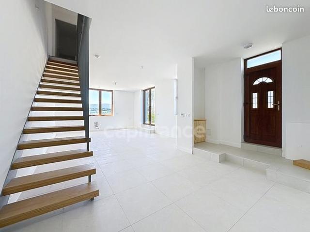 Maison vente à Saint-Julien-en-Genevois, Cercier