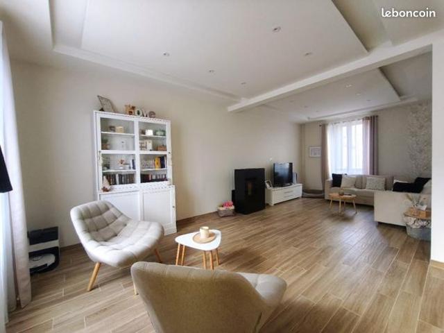 Maison vente à Évry, Milly-la-forêt