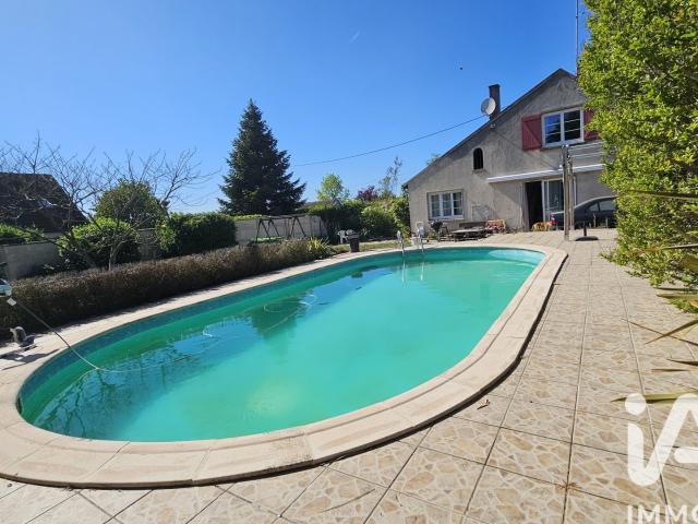 Maison vente à Sens, Villeblevin
