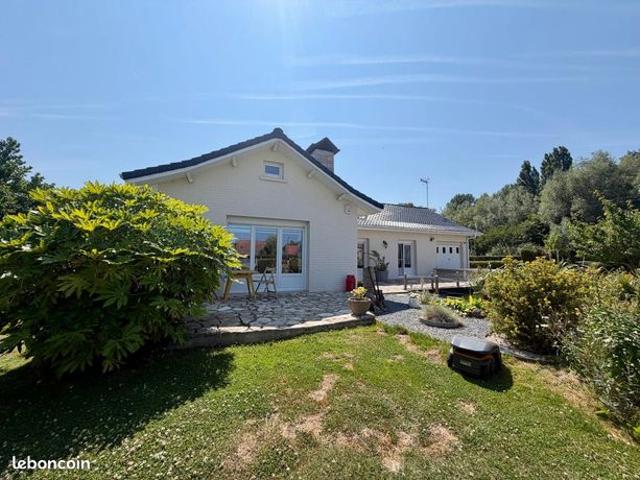 Maison vente à Calais, Guînes