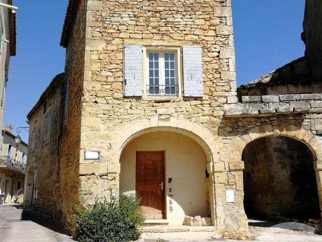 Maison vente à Nîmes, Sommières