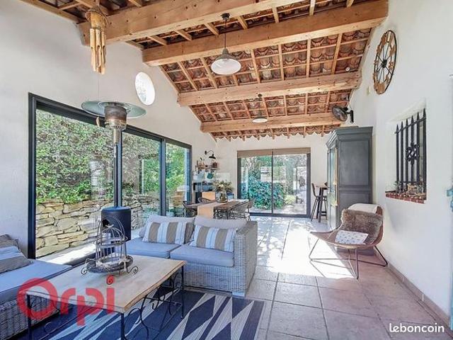 Maison vente à Arrondissement de Toulon, La Cadière-d'azur
